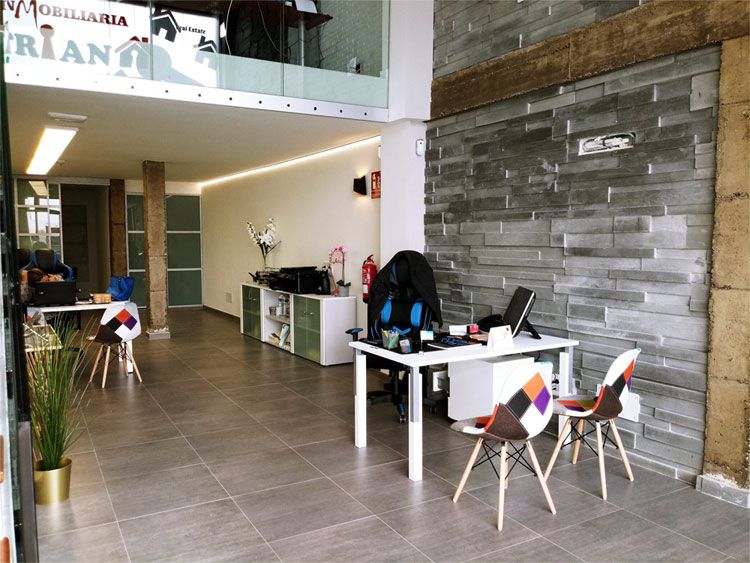 . INMOBILIARIA TRIANA en Arrecife