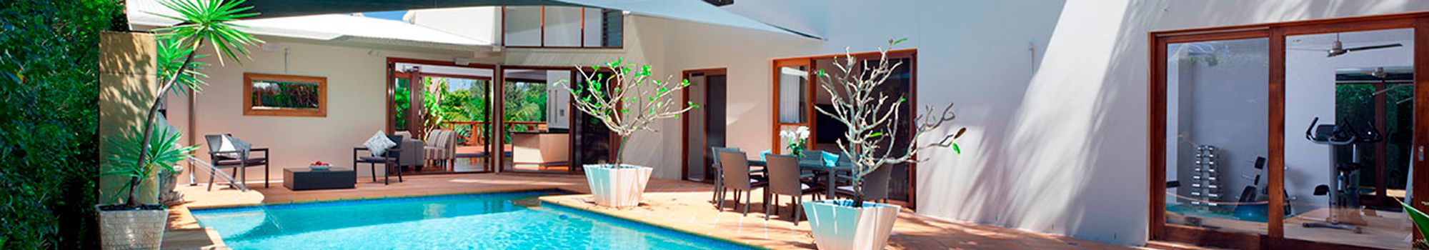 Amplia oferta de pisos, casas, locales, solares . INMOBILIARIA TRIANA en Arrecife